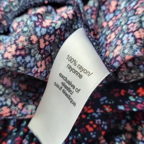 Maurice Floral Smoked Romper Size 2X - Picture 6 of 7